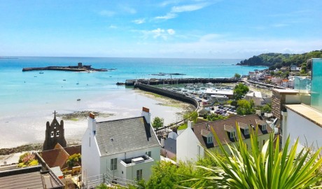 Discover Jersey image