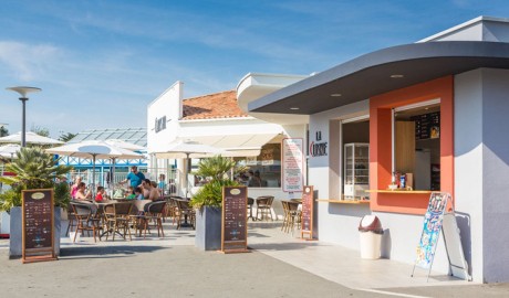 Azure Wheelchair Adapted holiday home image