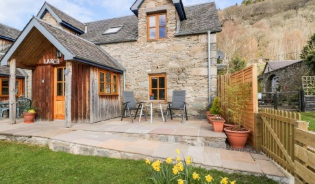 Larch Cottage image