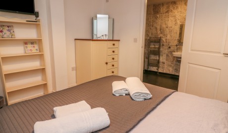 Cariad Cottage image