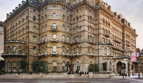 Luxurious London Hotel image