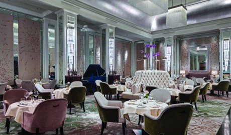 Luxurious London Hotel image