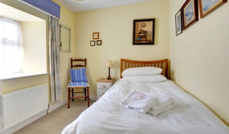 Woodbine Cottage Tenby image
