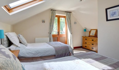 Derw Cottages image