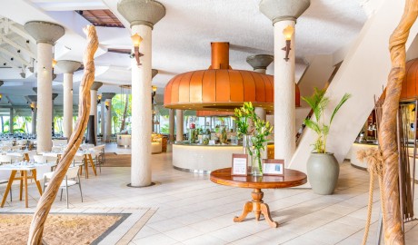Victoria Beachcomber image