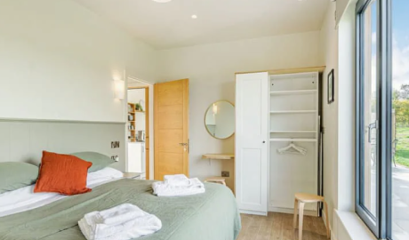 Accessible countryside lodge image