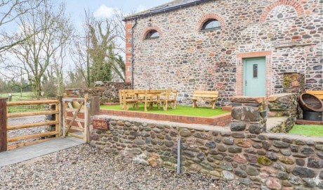 Wheelchair accessible barn image