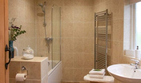 Accessible country cottage image