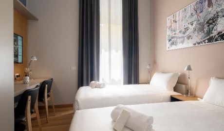 Accessible city hotel image