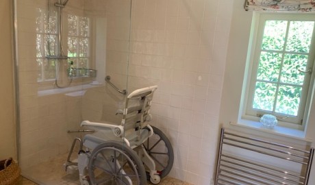 Wheelchair accessible cottage image