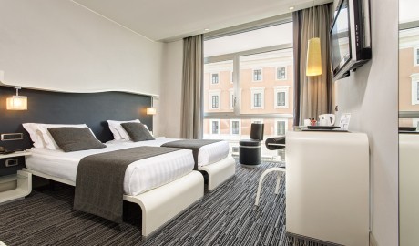 Accesible Hotel image