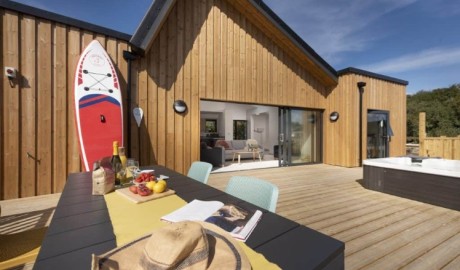 Accessible Lake View Lodge image