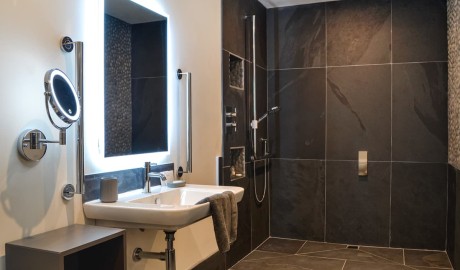 Wet room 2