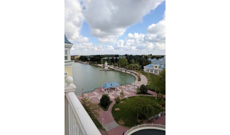 Disney's Newport Bay Club image