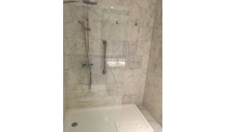 Wheelchair friendly beach hotel image