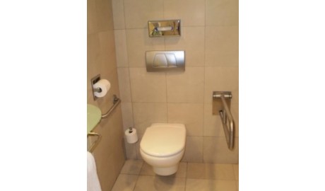 Wheelchair friendly city break hotel image