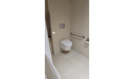 Wheelchair friendly beach hotel image