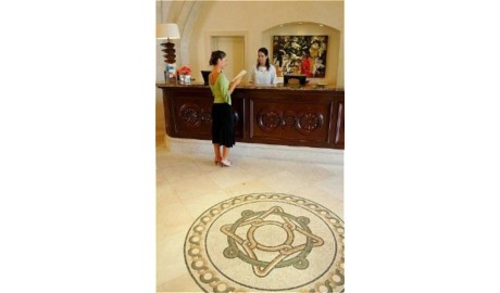 Wheelchair friendly beach hotel image