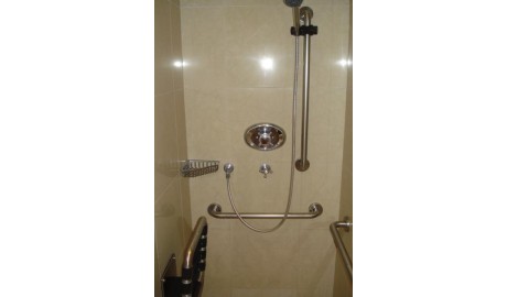 Wheelchair friendly beach hotel image
