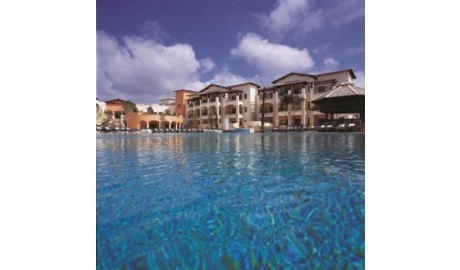 Wheelchair friendly beach hotel image