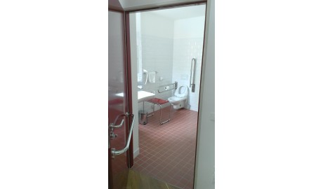 Accessible Spa Hotel image