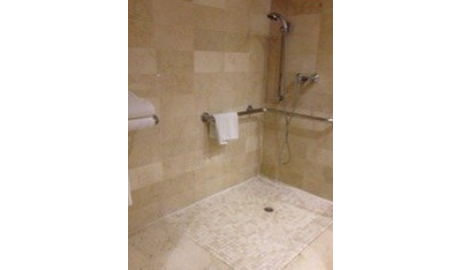 Accessible 4 star hotel image
