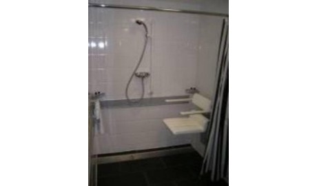 Wheelchair friendly hotel image