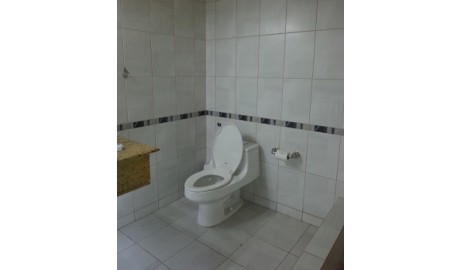 Wheelchair friendly beach hotel image