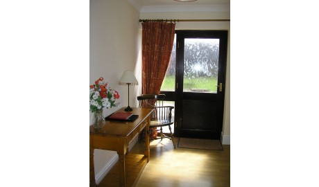 Country cottage image
