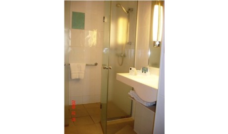 City centre accessible hotel image