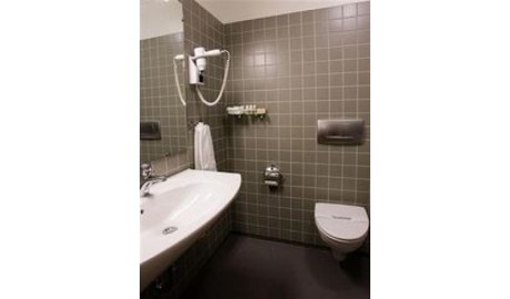 Top City Line Hotel image