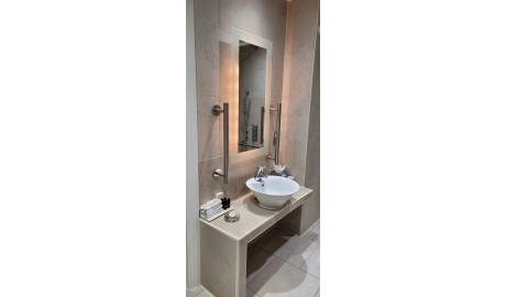 Accessible York City Hotel image