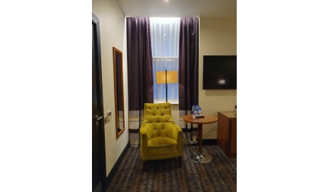 Edwardian Hotel image