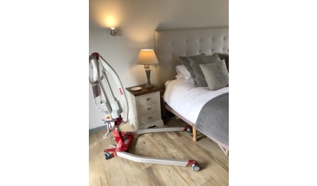 Luxury Accessible Studio image