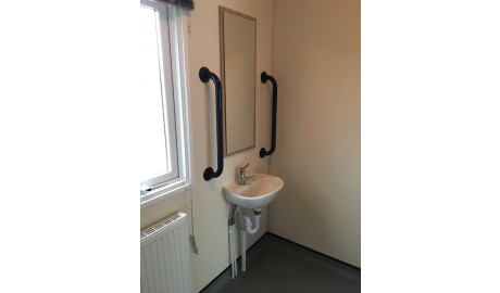 Adapted Lodge with Hot Tub image