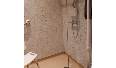 Accessible country cottage image