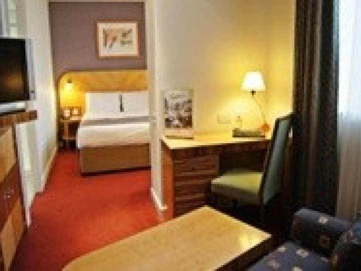 Accessible 4 star hotel Card image