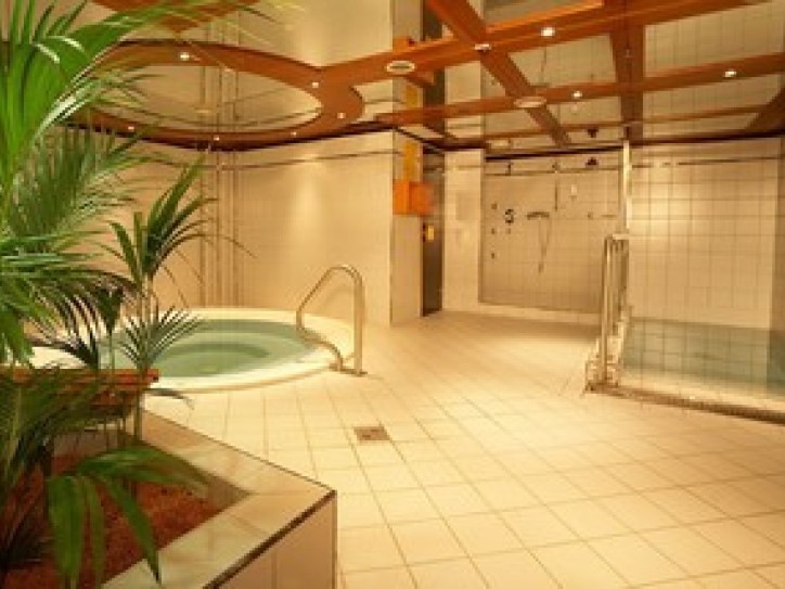 Charming 5 star hotel Card image