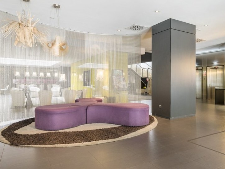 Barcelona city centre hotel Card image