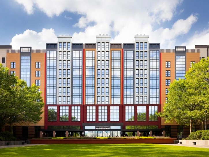 Disney's Hotel New York - The Art of Marvel Card image