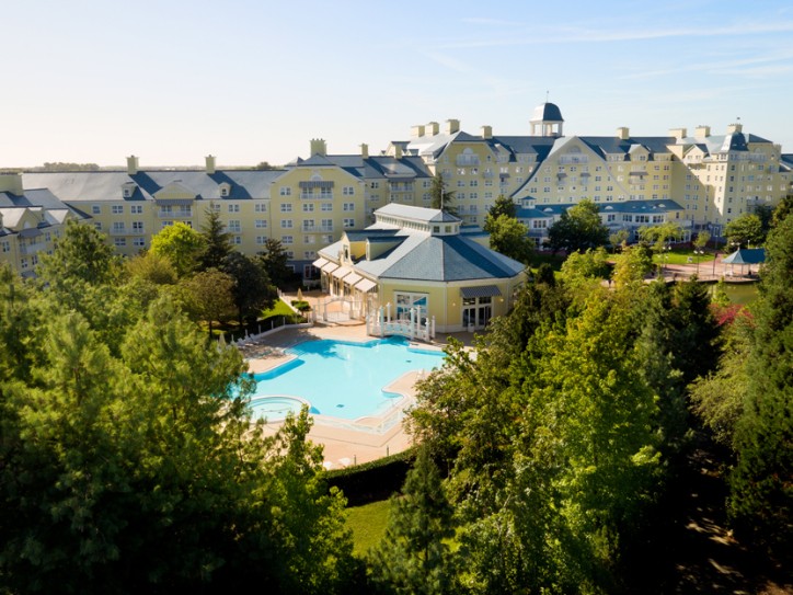 Disney's Newport Bay Club Card image