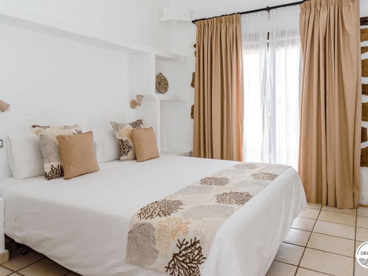 Boutique Villa Complex Card image