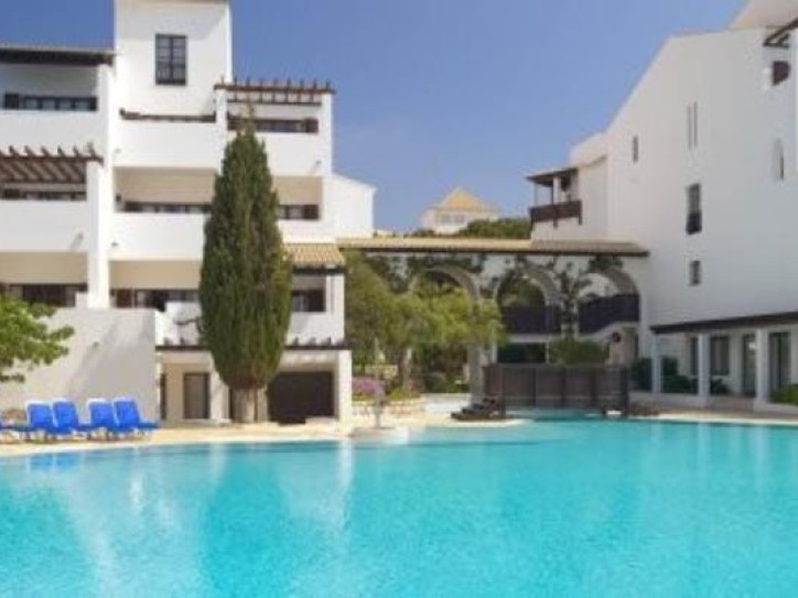Wheelchair friendly beach hotel Card image