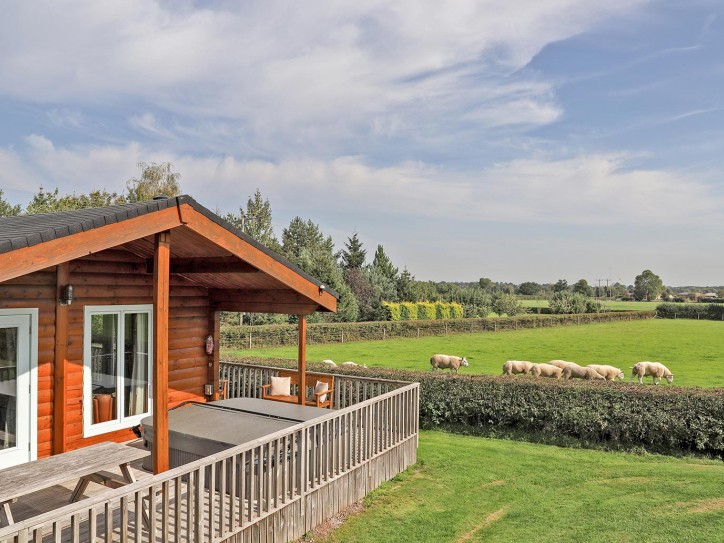 Countryside Log Cabin Card image