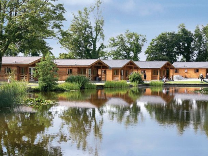 Countryside Log Cabin Card image