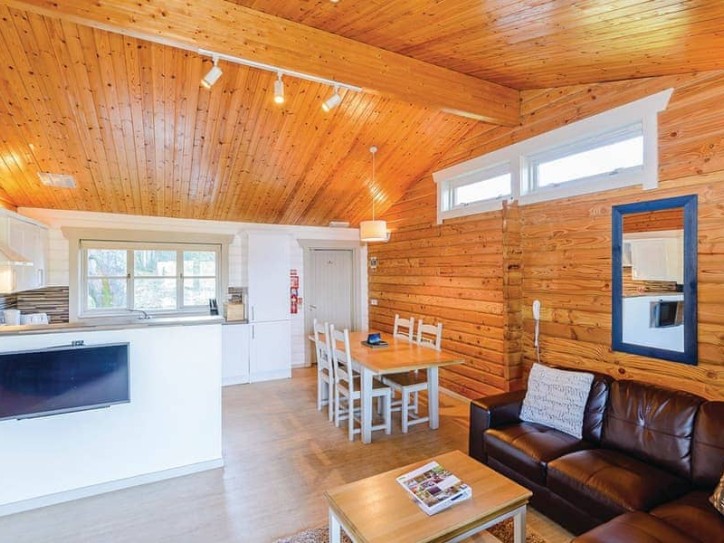 Countryside Log Cabin Card image