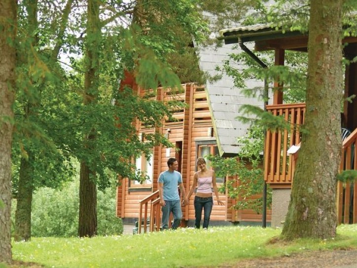Countryside Log Cabin Card image