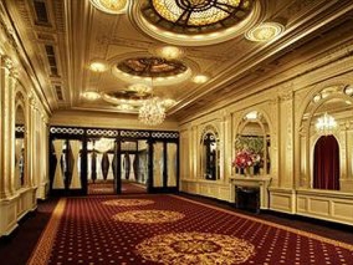 Broadway Hotel Card image