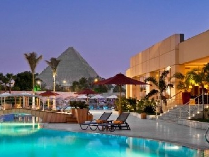 Luxury city break hotel Card image