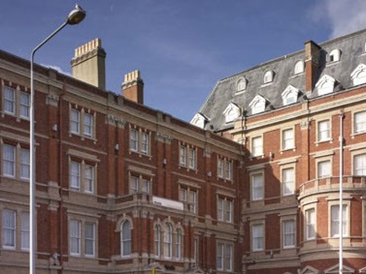 Wheelchair friendly city break hotel Card image